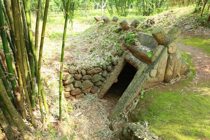 Hue Transfer to/from Dong Hoi & Phong Nha via DMZ Option - Price and value check: $65 that can save real effort