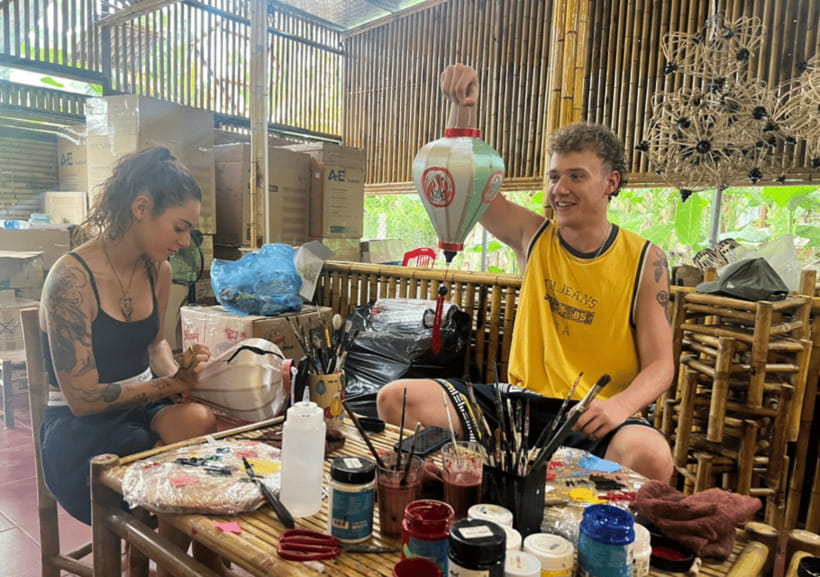 Lantern Making Class with Hotel pick-up -Thanh Truc Lantern - Who This Lantern Class Fits Best