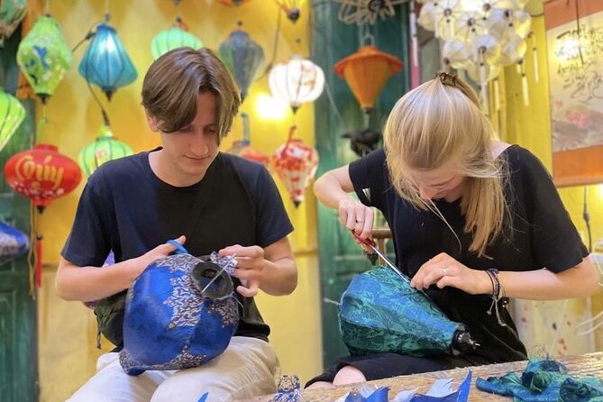 Lantern Making Class With Lynn in Old Town Hoi An - Taking your lantern home, folding, and packing smart