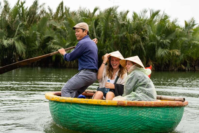 Mad Monkey Hoi An Cooking Class & Bamboo Boats - Food, Culture, and Water, in One 5-Hour Block