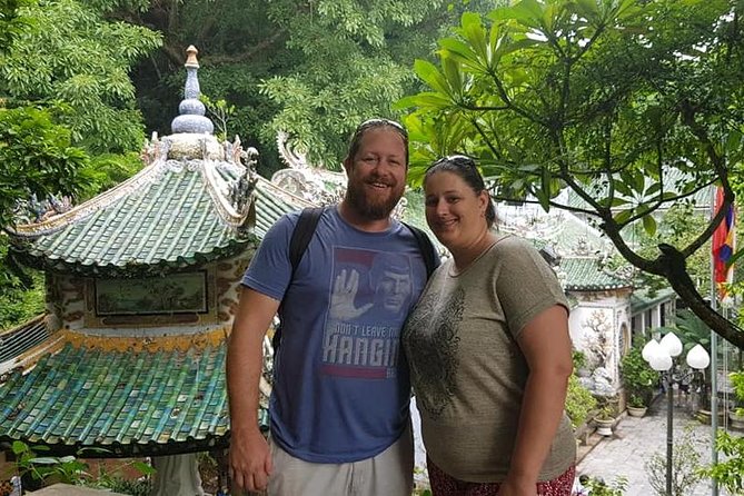 MARBLE MOUNTAIN-AM PHU Cave & HOI AN -Colourful Lantern Boat Ride - The lantern night market: color, energy, and smart timing