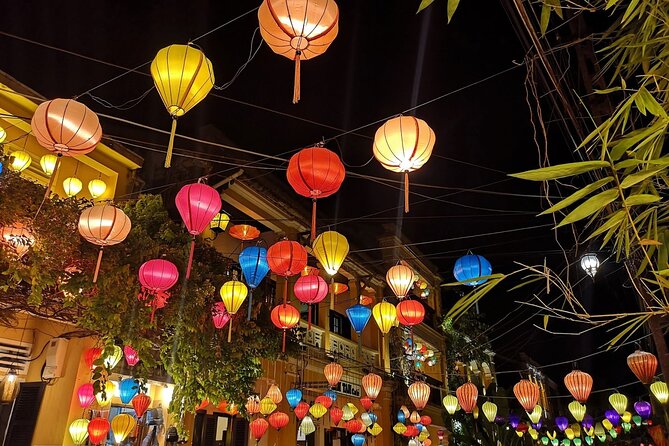 Marble Mountain and Hoi An Ancient Town Tour in Vietnam - Hoi An Ancient Town after dark: lantern streets and the Japanese Bridge