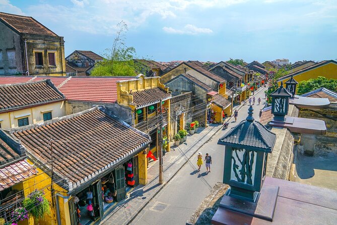 Marble Mountain and Hoi An Ancient Town Tour in Vietnam - Included dinner in Hoi An, plus a food-sanity tip