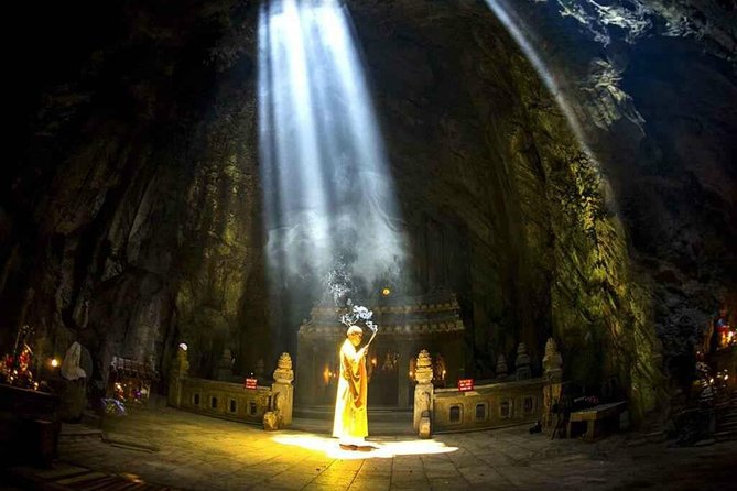 Marble Mountain and My Son Sacturary tour from Hoi An/ Da Nang - My Son Sanctuary: ruins time plus a Champa dance show