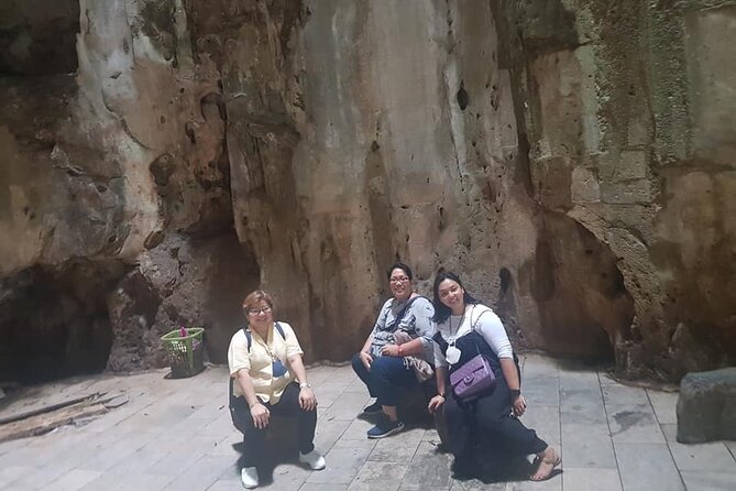 Marble Mountain & Hoi An Ancient City - Afternoon & Evening Tour - Should You Book This Marble Mountains and Hoi An Afternoon Tour?