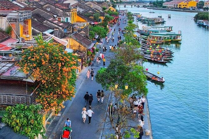 Marble Mountain - Hoi An Ancient Town Sunset Private Tour - Marble Mountains and the stone carving village: art first, then caves and views