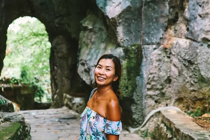 Marble Mountains - Monkey Mountain - Sunset tour - Entering the Marble Mountains: pagodas, caves, and Xa Loi Tower