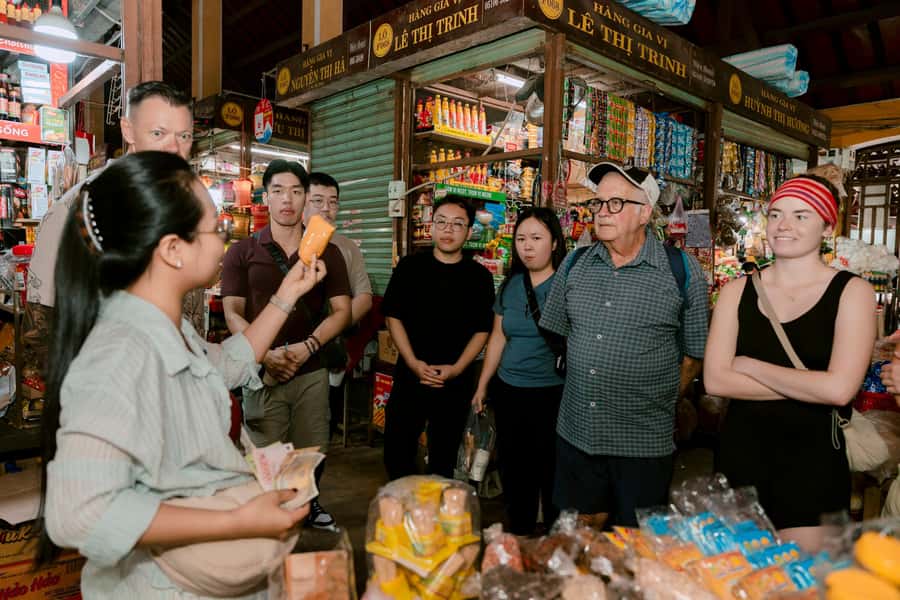 Market Tour - Cooking Class - Coconut Boat Riding - Folk Songs and Coconut Leaf Souvenirs: Small Cultural Extras