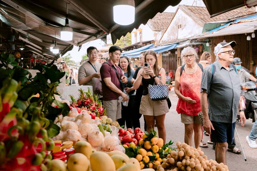 Market Tour - Cooking Class - Coconut Boat Riding - Cooking Class Kitchen to Lunch Table: Bánh cuốn, Bánh Xèo, Phở, Chè