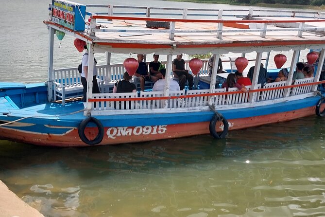 My Son Sanctuary and Boat Trip Sunset private Tour - How your guide turns temple viewing into real understanding