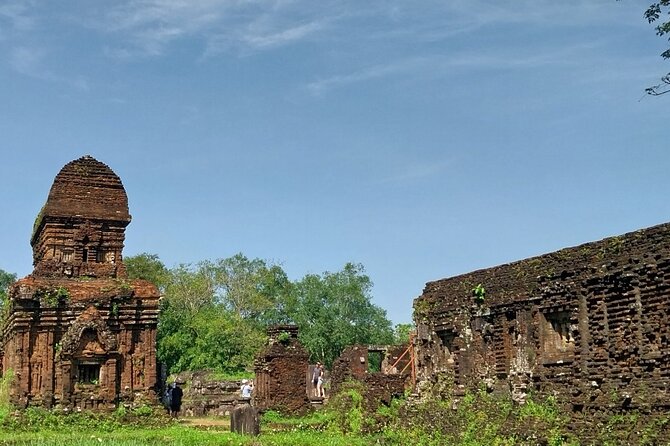 My Son Sanctuary and Boat Trip Sunset private Tour - Boat trip on the Thu Bon River, how the day softens
