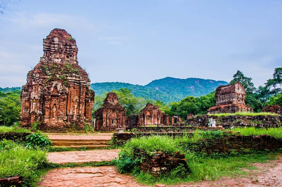 My Son Sanctuary Early Morning Tour From Hoi An - Getting There: 5:30 am Pickup, Van Ride, and Realistic Timing