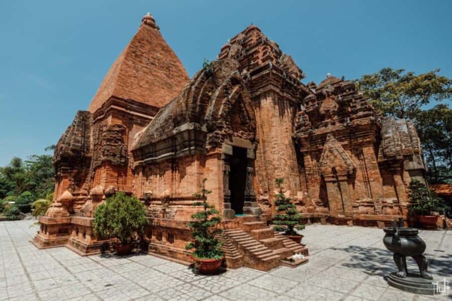 My Son Sanctuary Morning Tour w Thu Bon River Cruise & Lunch - Quick hits before you go