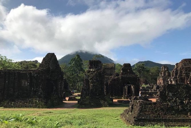 My Son Sanctuary Sunrise Private Tour - Private pickup and the real rhythm of a 4 to 5 hour morning