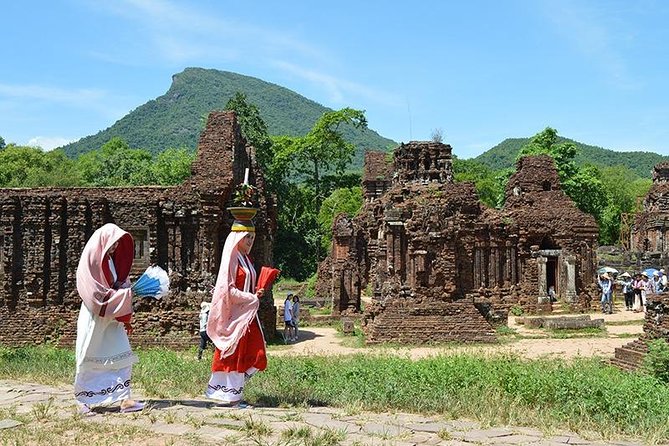 MY SON Unesco Site & Fresh Rice Noodle "PHỞ" Making Experience - Lunch and the in-between stops: what to expect
