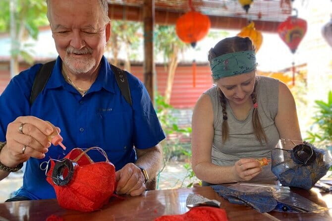 Phap Studio Gallery Art Classes Painting Workshop Hoi An - What happens during the two hours, and how to make the most of it