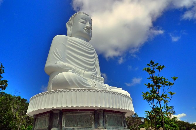 PREMIER TOUR - Discover Golden Bridge and Ba Na hill - Small group by Mini Van - Cable cars and queue-jump: saving time you will actually notice
