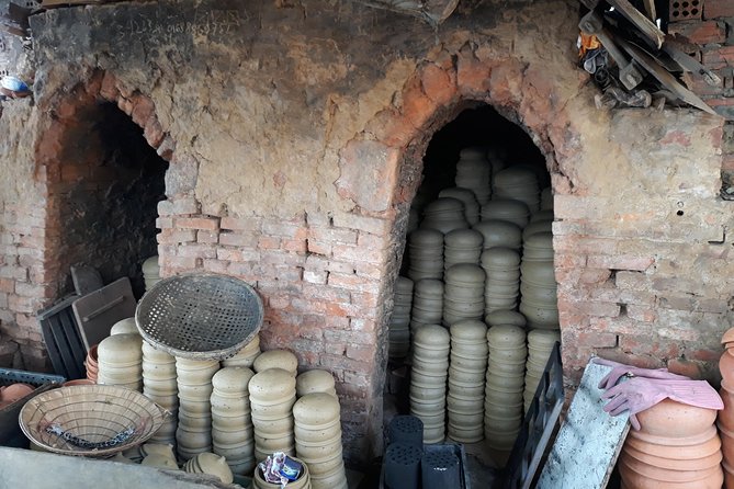 Private Boat to Hoi An Craft Villages-Pottery, Carpentry village - Thanh Ha Pottery Village: clay, tradition, and buildings you might recognize