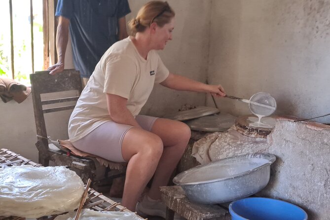 Private Boat to Hoi An Craft Villages-Pottery, Carpentry village - What to expect from the guides and pacing