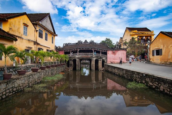 Private Car from Hue to Hoi An With An English Speaking Driver - How the Hue Pickup Works (and Why It Saves Time)