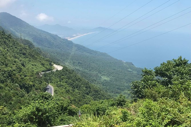 Private Car from Hue To Hoi an with English Speaking Driver - Hue to Hoi An by Private Car, Not a Taxi Run