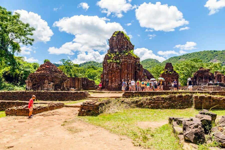 Private Car Hoi An to Hue Via Hai Van Pass, Lagoon & More - Private Car Comfort From Hoi An to Hue, With Real Stops