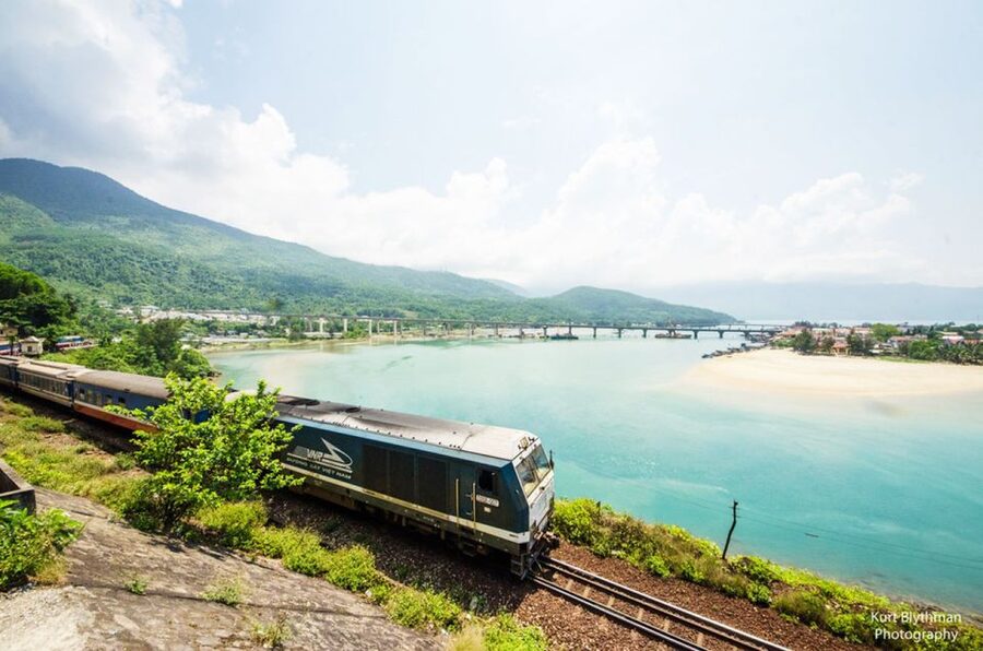 Private Car Hoi An to Hue Via Hai Van Pass, Lagoon & More - Drivers Like Loi and Son Make the Difference