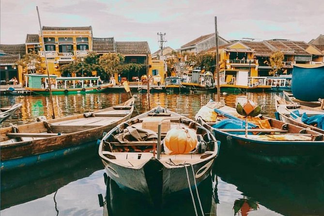 Private Customize car rental 4 hours - 8 hours- 12 hours Da Nang - Why a private car in Da Nang feels faster than joining a tour
