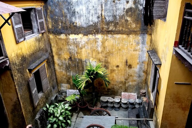 Private Food Tour and Hidden Gems in Hoi An - Private transportation and why the tour feels relaxed