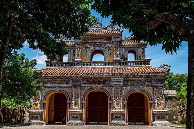 Private Full-Day Tour of Hue from Da Nang or Hoi An City - Hai Van Pass photo stop: the view break heading back