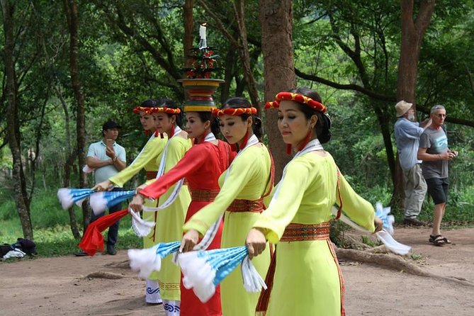 PRIVATE My Son Holy Land Tour: Adventure on Vespa or Motorbike - The ride through Duy Xuyen District: rice paddies, farmers, and slow curves