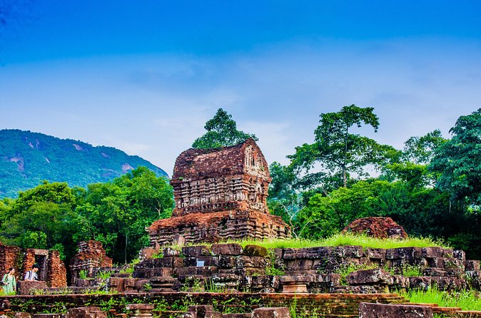 Private My Son Sanctuary Tour with Champa food - Vietnamese lunch included, with menu choices and a real family touch