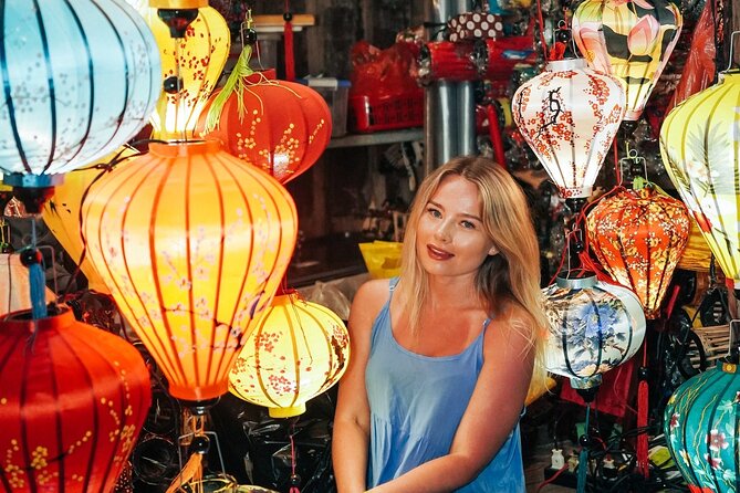 Private Night Photography Tour in Hoi An - A one-hour Hoi An night photo tour that actually feels doable