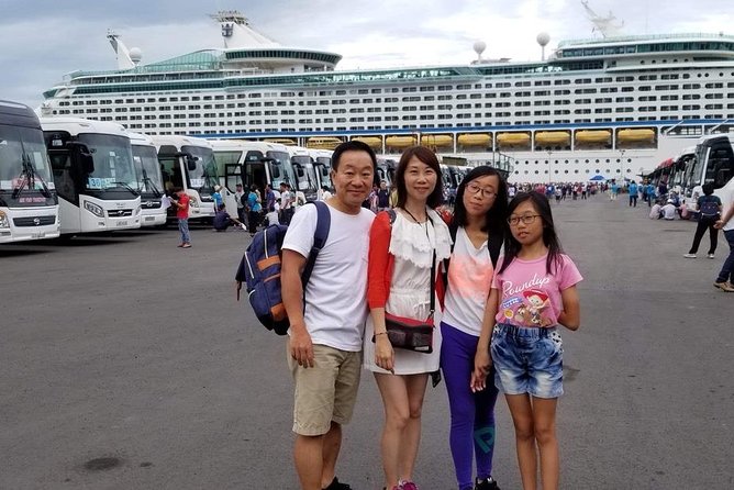 Private tour from Chan May port to Marble Mountains & Hoi An - Guide and vehicle setup: what you can expect from the crew