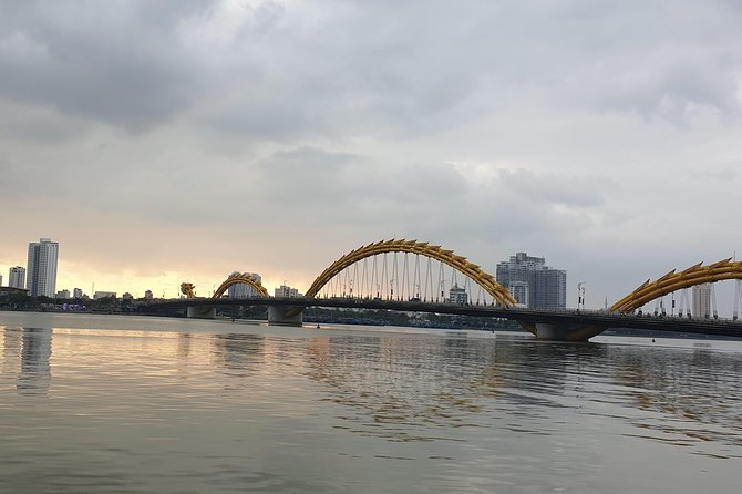 Private tour from Da Nang port to Marble Mountains & Hoi An City - Lunch, tickets, cold water, and what is actually included