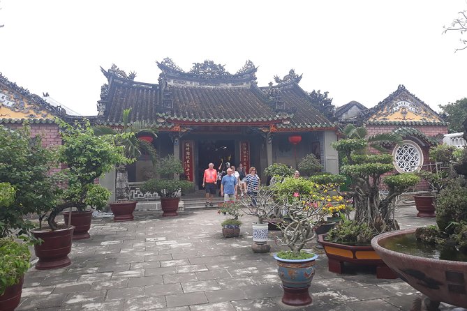 Private tour Hoi An Coconut basket boat ride and Ancient town - Should You Book This Private Hoi An Coconut Basket Boat and Ancient Town Tour?