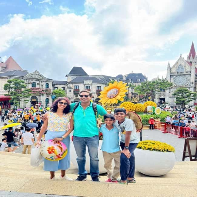 Private Tour to Golden Bridge - BaNa Hills : Hoi An/DaNang - Food on a full day: Vietnamese buffet plus energy for the next rides