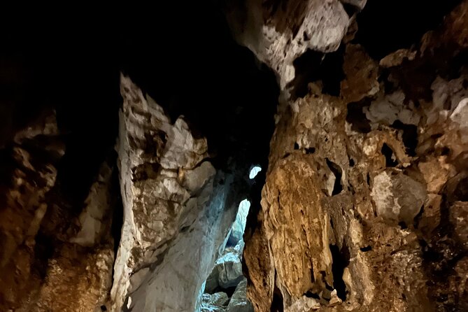 Private Transfer/tour to Marble mountain and Linh Ung temple - Should You Book This Private Transfer to Marble Mountains and Linh Ung Temple?
