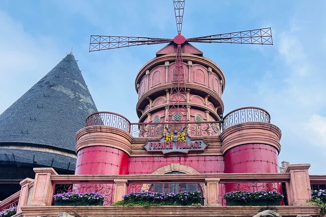 Private Trip to the Golden Bridge & French Village - Fantasy Park inside Ba Na Hills: when fun needs no weather