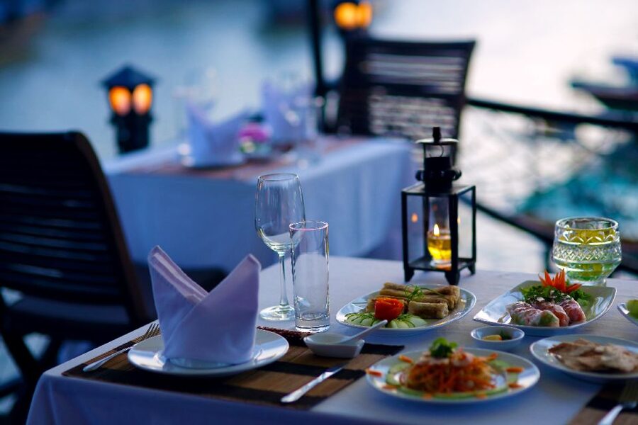 Romantic Sunset Dinner Cruise in Hoi An - Value for $39: What You Actually Get for the Money