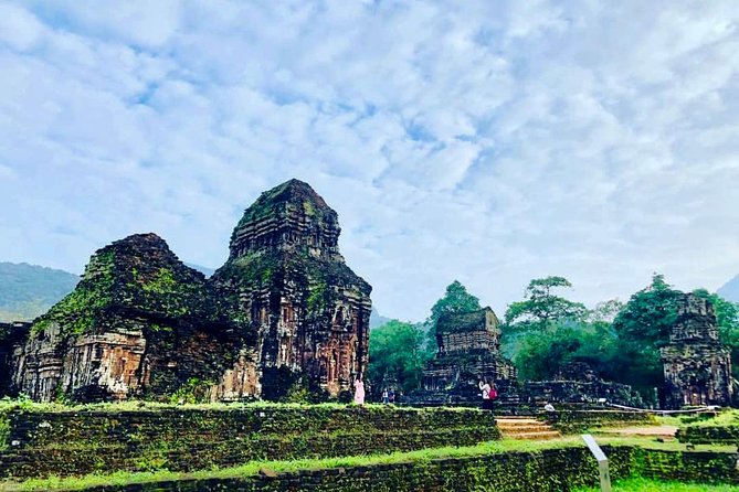 Shuttle bus to My Son Sanctuary from Da Nang - Meeting Point at Rơm Cafe, and How the Day Flows