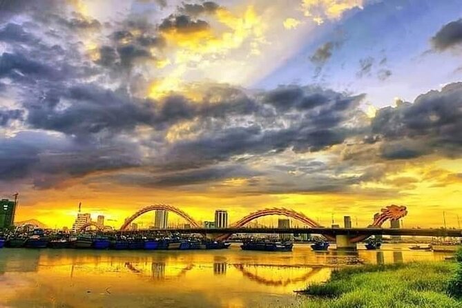 Sunrise My Son-Golden Bridge-Dragon Bridge Show & Seafood Meals - Dragon Bridge show: the 666 meter icon and the Fire and Water timing