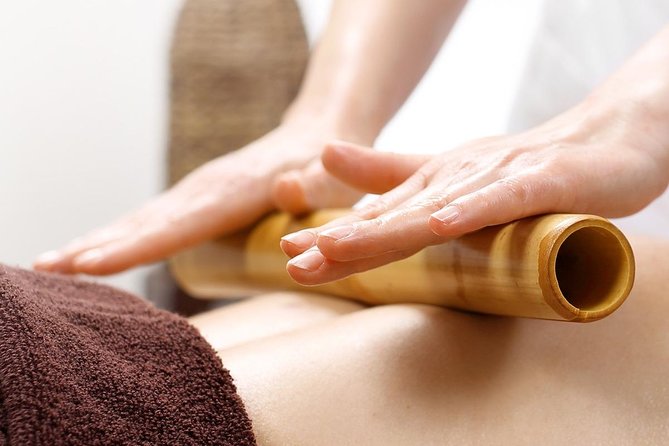 Tailored Body Ritual (Personalized | Custom Blend) - What Happens Before the Bamboo Massage: Shower, Changing, and Setup