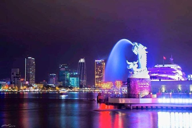 Tasty Dinner Han River Dragon Cruise by Yatch & Tradictional Show - Two-Floor Yacht Setup, and Why Your View Actually Matters