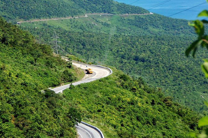 Top Gear Hai Van Pass Hue to Hoi An or Da Nang - Stop 1: Elephant Springs for swimming and a reset