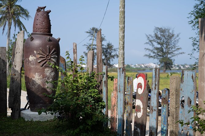 Traditional Wood Carving Workshop - Timing, weather, and what to wear so you stay comfortable