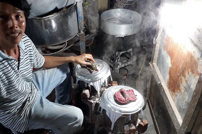 Unseen Hoi An Ancient Town - Food & Culture Walking Tour - Cao Lầu noodle factory: where you get the story behind the bowl